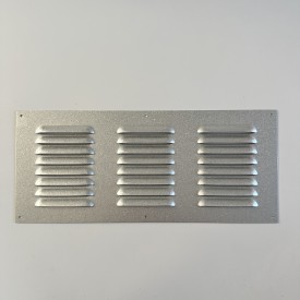 Вентиляционная решетка металлическая 300х150 AZ
